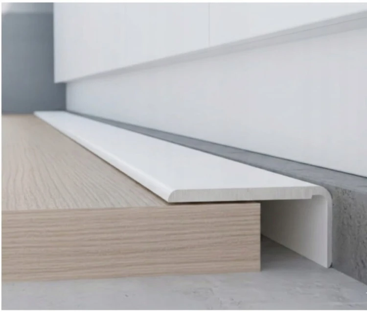 Listwa Narożnikowa Aluminiowa 15x6,5mm 270cm Profil narożny Biały MyHome