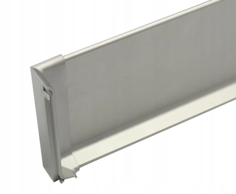 Narożnik wewnętrzny do aluminiowej listwy przypodłogowej 80 mm srebrny – zdjęcie 2