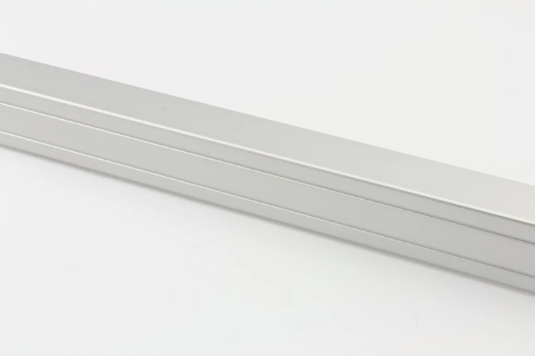 Listwa Schodowa Aluminiowa 30x20mm 270cm Profil narożnikowy Srebrny MyHome