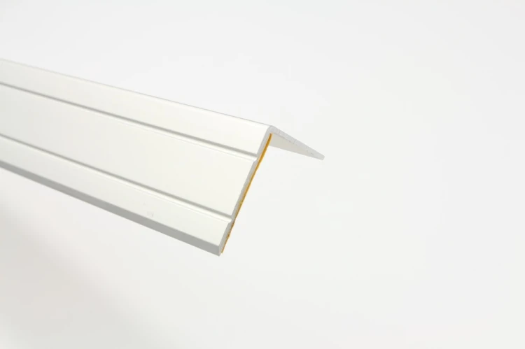 Listwa Schodowa Aluminiowa 30x20mm 270cm Profil narożnikowy Srebrny MyHome