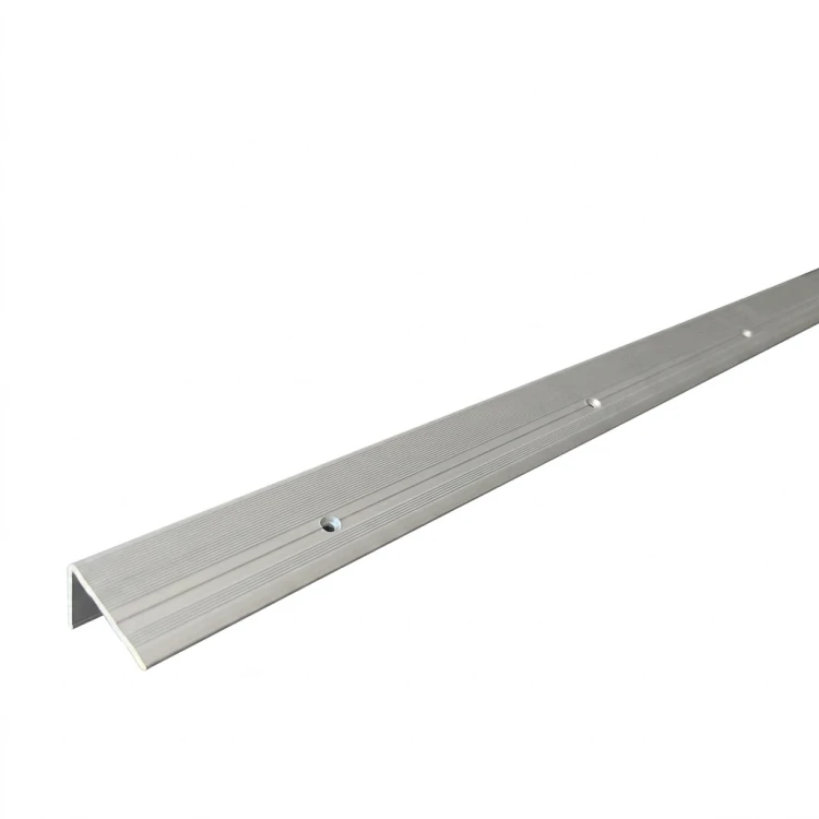 Listwa Schodowa Kątownik Antypoślizgowy 34x48mm SREBRNA 270cm MyHome