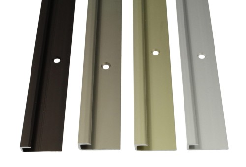 Aluminiowa listwa zakończeniowa typu U do paneli 5 mm Piasek pustyni 2,7m – zdjęcie 2