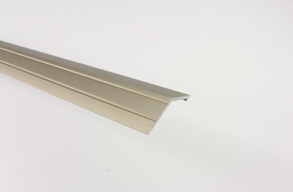 Profil aluminiowy niwelujący  42x15mm 93cm szampan - obrazek 4