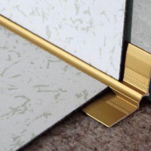Profil aluminiowy wewnętrzny do SPC 5mm 0,9 m szampan - obrazek 2